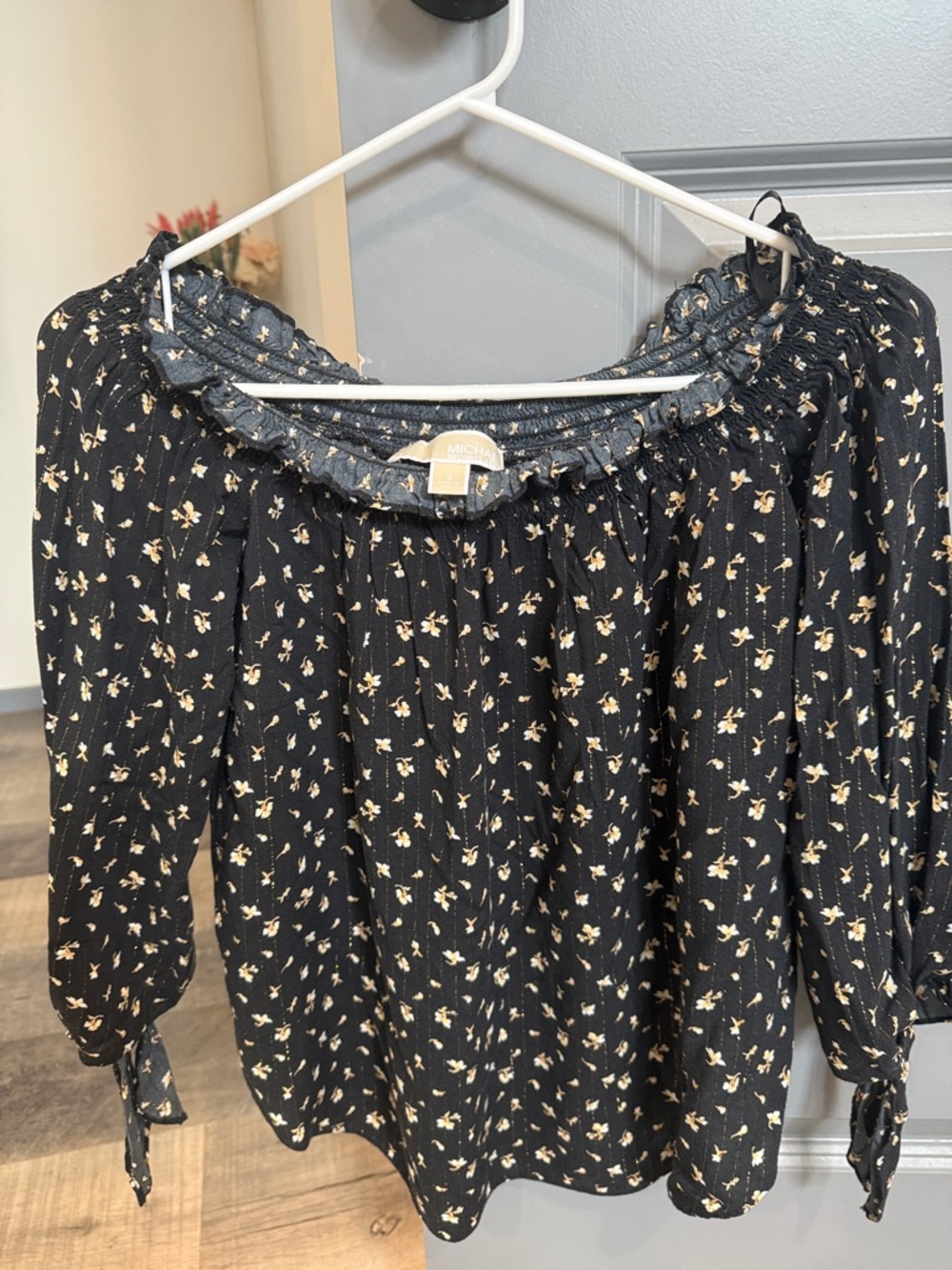 Michael Kors Black Floral Peasant Blouse with Cream Accents